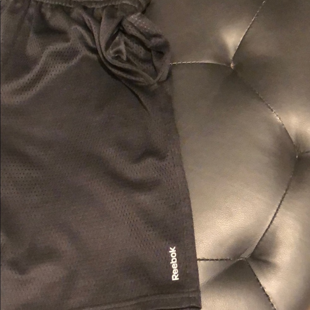 Kids shorts - Picture 2 of 3